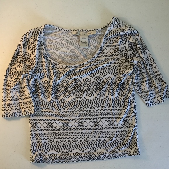 🟢AMERICAN RAG White/Black Aztec design crop top S - Picture 5 of 8